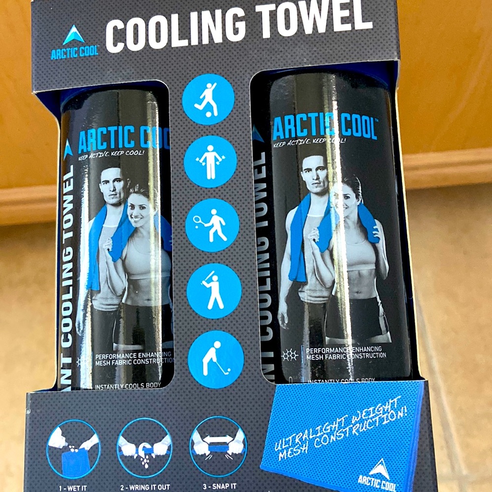 NIB Arctic Cool Cooling Towel set of two